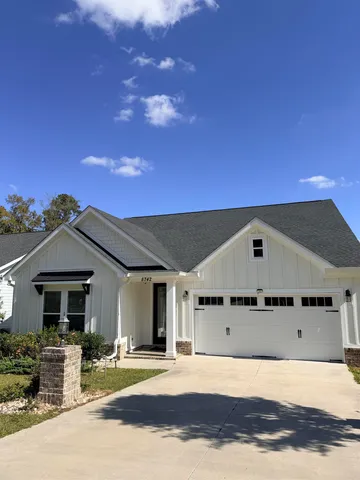 $3,200 | 5742 Village Ridge Lane, Tallahassee, FL 32312