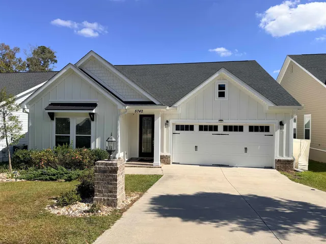 $3,200 | 5742 Village Ridge Lane, Tallahassee, FL 32312