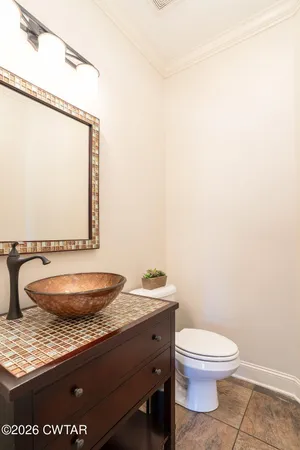 $484,900 | 19 Ravenwood Drive, Jackson, TN 38305