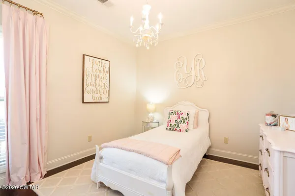 $484,900 | 19 Ravenwood Drive, Jackson, TN 38305