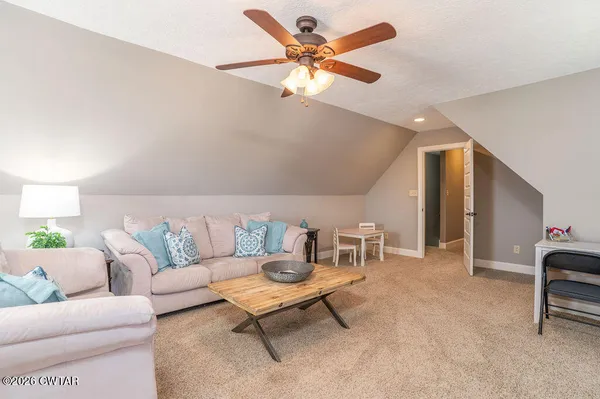 $484,900 | 19 Ravenwood Drive, Jackson, TN 38305