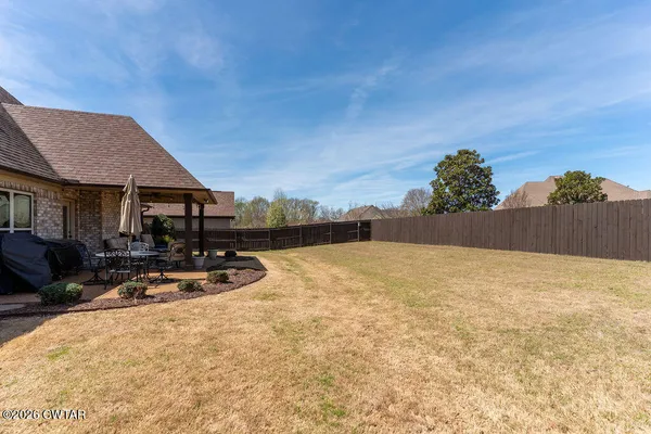 $484,900 | 19 Ravenwood Drive, Jackson, TN 38305