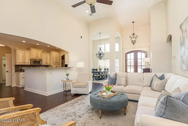 $484,900 | 19 Ravenwood Drive, Jackson, TN 38305