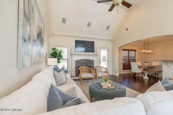 $484,900 | 19 Ravenwood Drive, Jackson, TN 38305