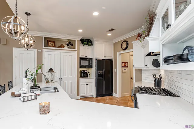 $775,000 | 10261 Island Road, Ventress, LA 70783