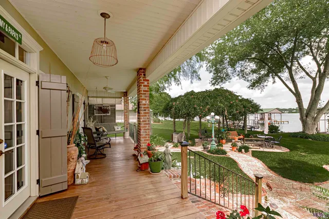 $775,000 | 10261 Island Road, Ventress, LA 70783