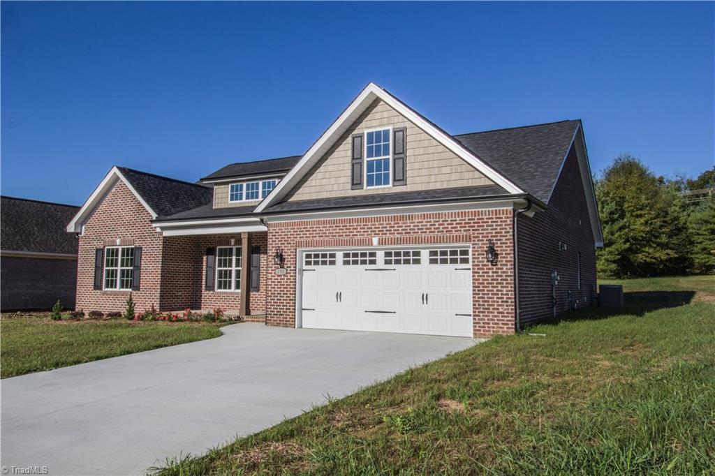 103 Solitaire Drive Trinity, NC 27370 - Photo 2 of 30 Gallery Image 2