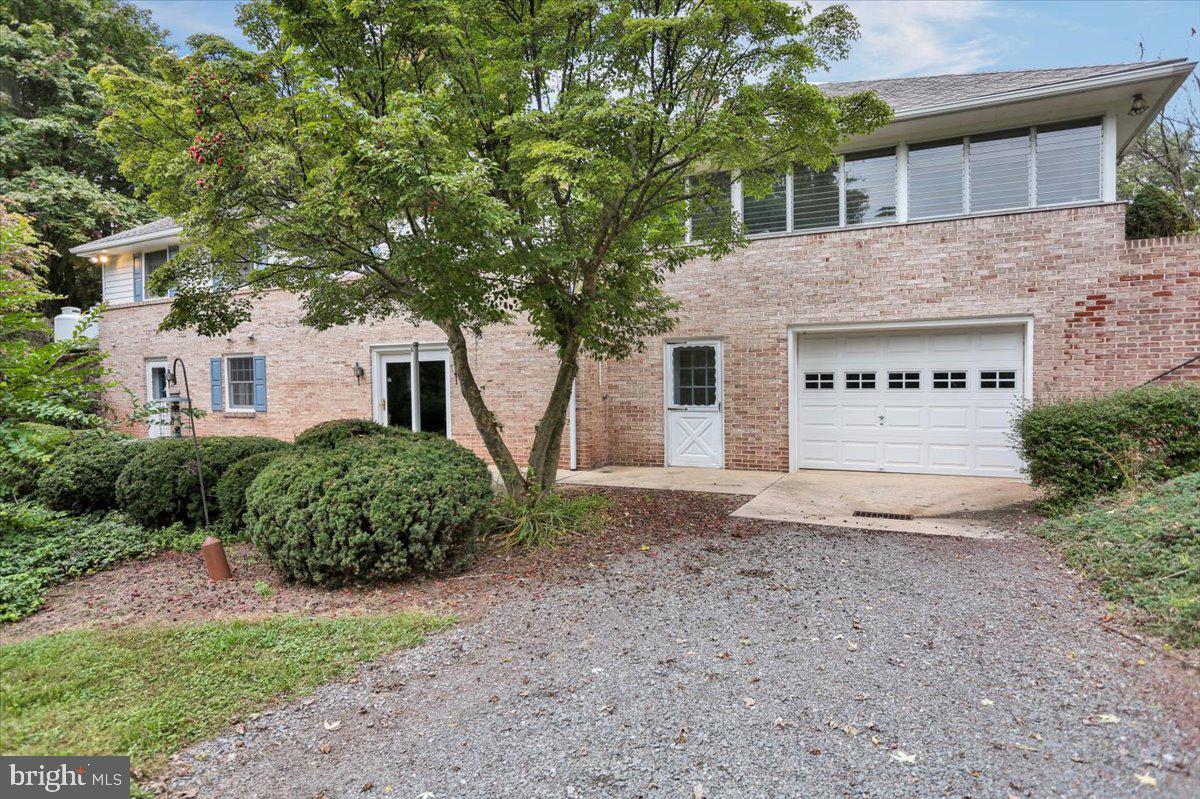 3070 Welsh Road Mohnton, PA 19540 - Photo 32 of 34