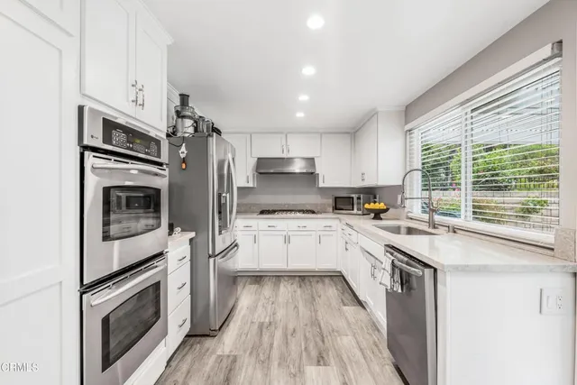 $999,999 | 933 Cayo Grande Court, Newbury Park, CA 91320