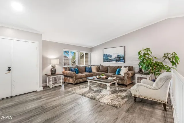 $999,999 | 933 Cayo Grande Court, Newbury Park, CA 91320