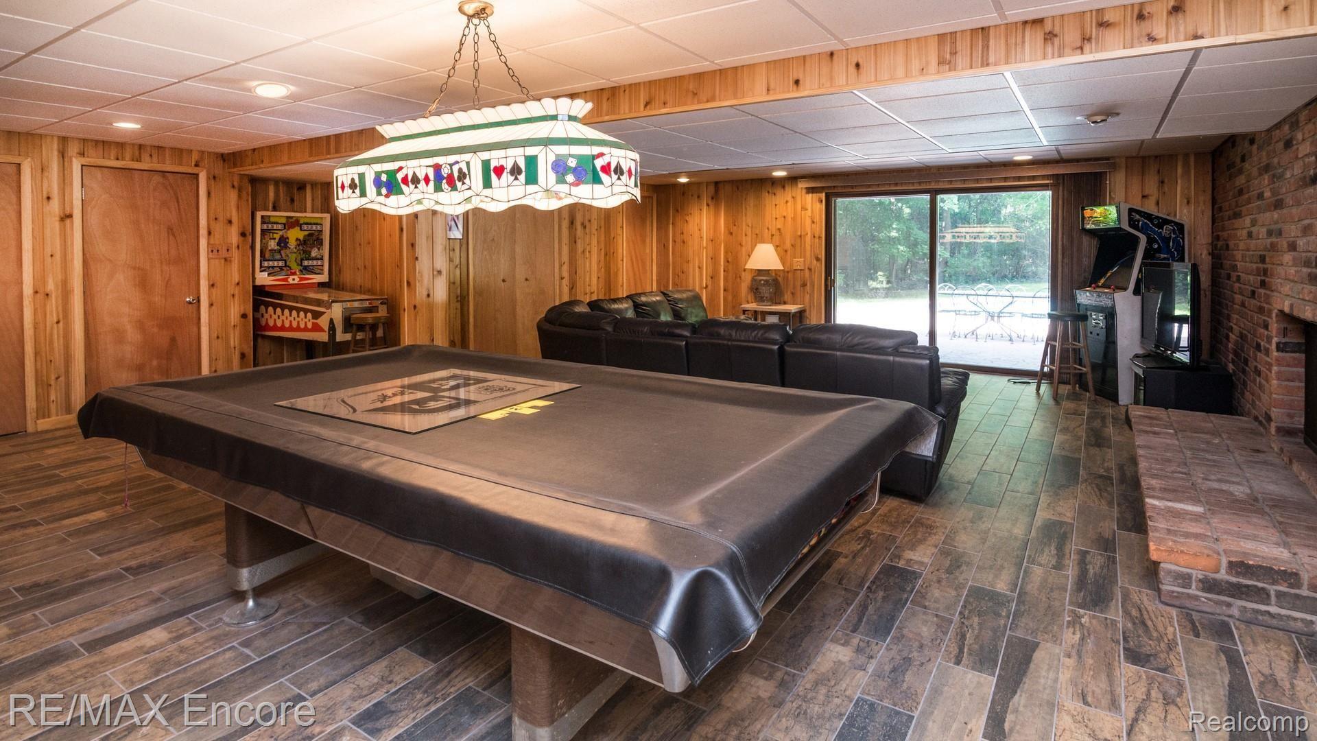 1177 Burnham Road Bloomfield Hills, MI 48304 - Photo 44 of 75 069_62.jpg