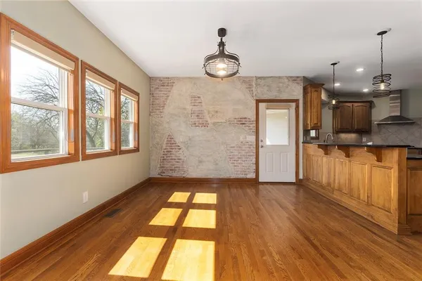 $690,000 | 11112 East 227th Street, Peculiar, MO 64078