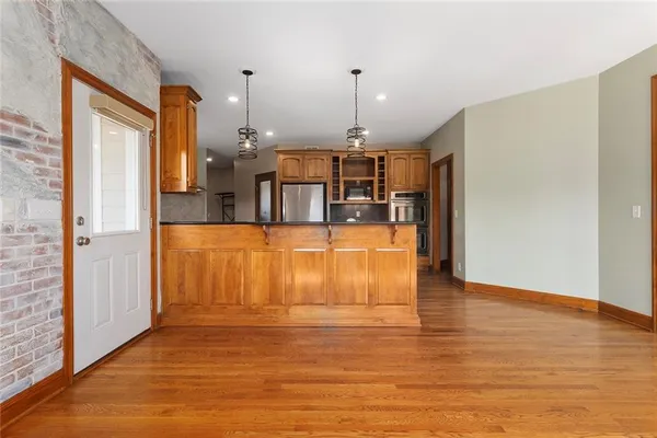 $690,000 | 11112 East 227th Street, Peculiar, MO 64078