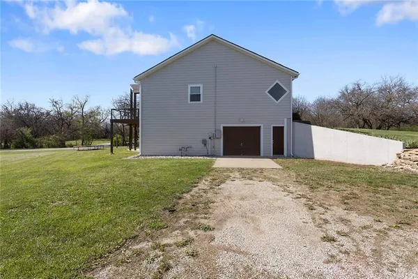 $690,000 | 11112 East 227th Street, Peculiar, MO 64078