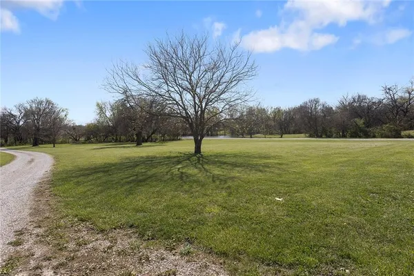 $690,000 | 11112 East 227th Street, Peculiar, MO 64078