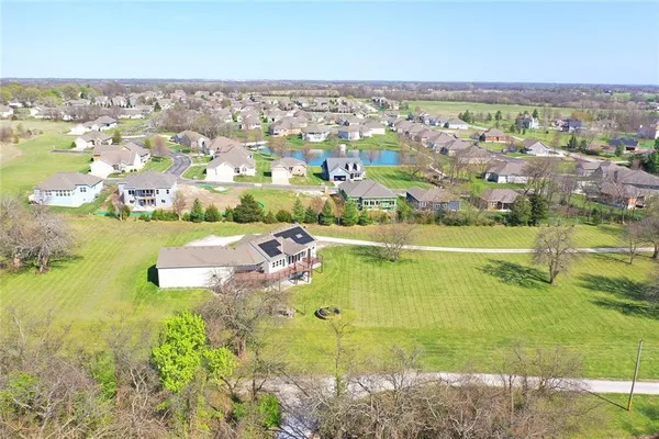 $690,000 | 11112 East 227th Street, Peculiar, MO 64078