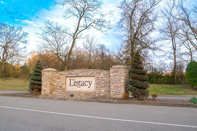 200 Champions Drive Springfield, TN 37172 - Photo 4 of 55