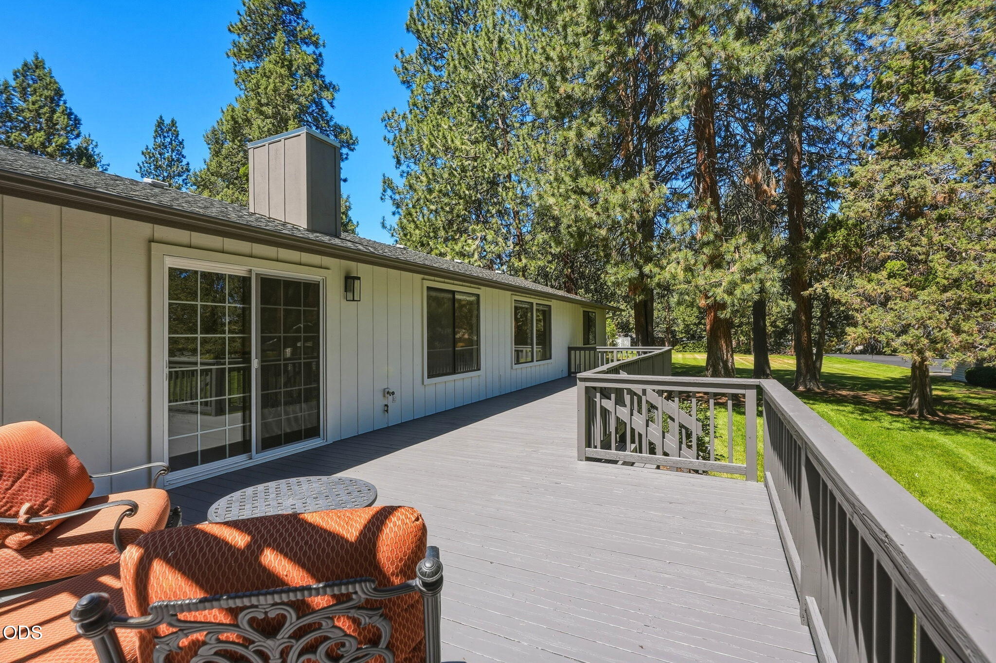 20422 Bullblock Road Bend, OR 97702 - Photo 37 of 45