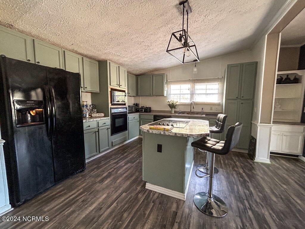 956 Cartertown Road Clinton, NC 28328 - Photo 3 of 11 kitchen