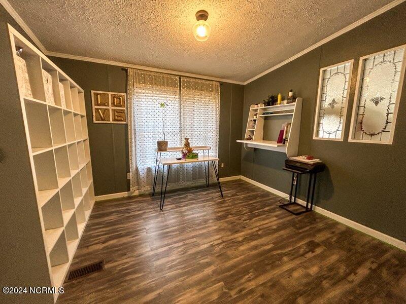 956 Cartertown Road Clinton, NC 28328 - Photo 4 of 11 dining