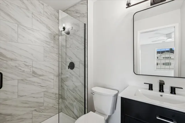 $240,000 | 5136 Cheshire Road, Unit 5136, Gurnee, IL 60031