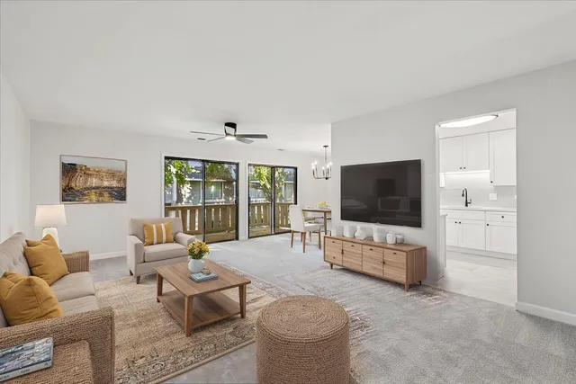 $240,000 | 5136 Cheshire Road, Unit 5136, Gurnee, IL 60031