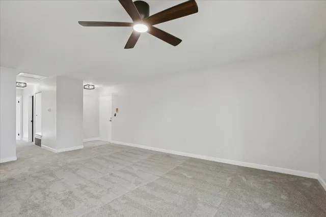 $240,000 | 5136 Cheshire Road, Unit 5136, Gurnee, IL 60031