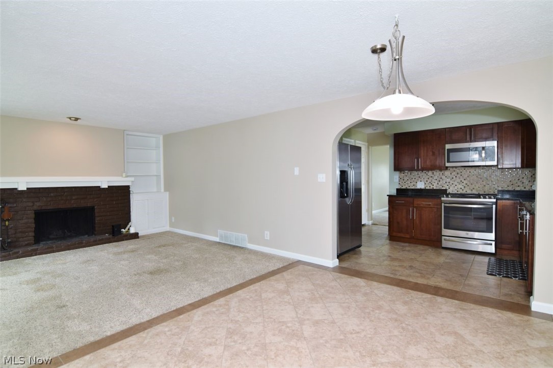 1190 Belrose Road Mayfield Heights, OH 44124 - Photo 15 of 44