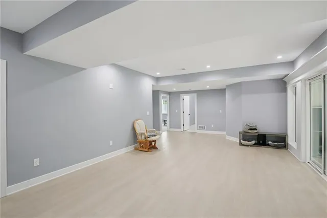 $599,900 | 5443 North 101st Terrace, Kansas City, KS 66109