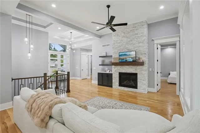 $599,900 | 5443 North 101st Terrace, Kansas City, KS 66109