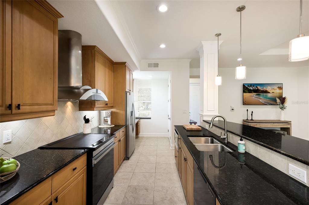 7906 St Simons Street, Unit 7906 University Park, FL 34201 - Photo 12 of 33