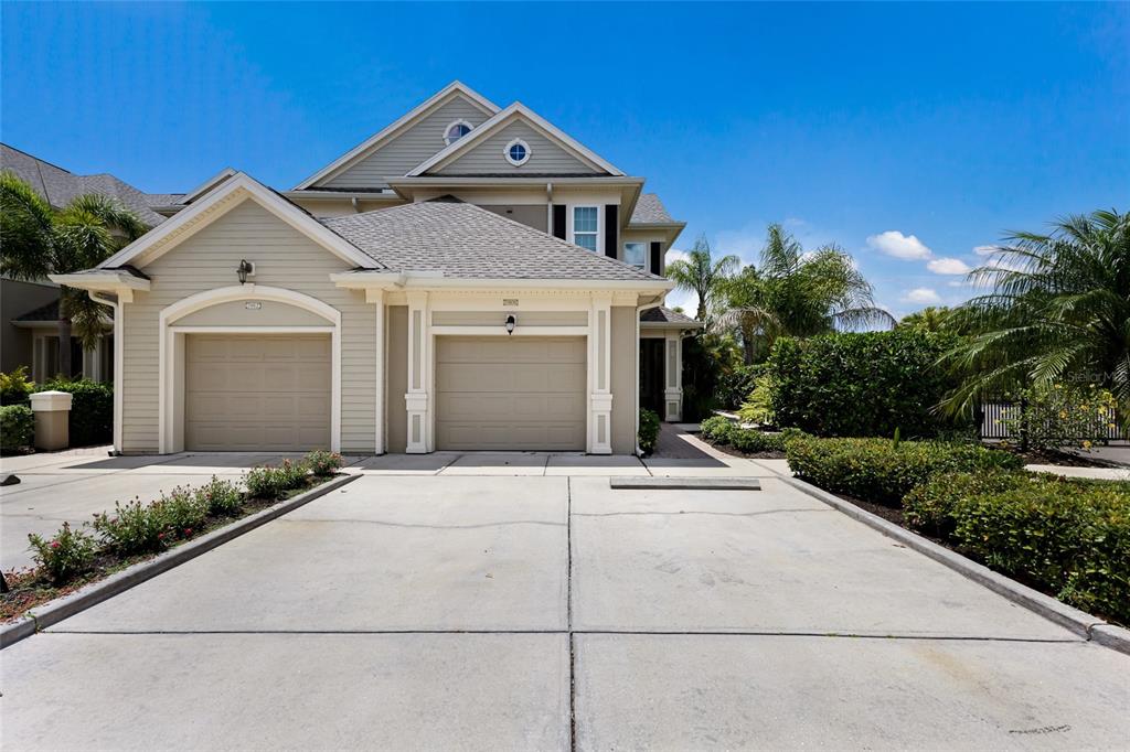7906 St Simons Street, Unit 7906 University Park, FL 34201 - Photo 2 of 33