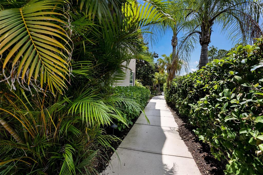 7906 St Simons Street, Unit 7906 University Park, FL 34201 - Photo 29 of 33