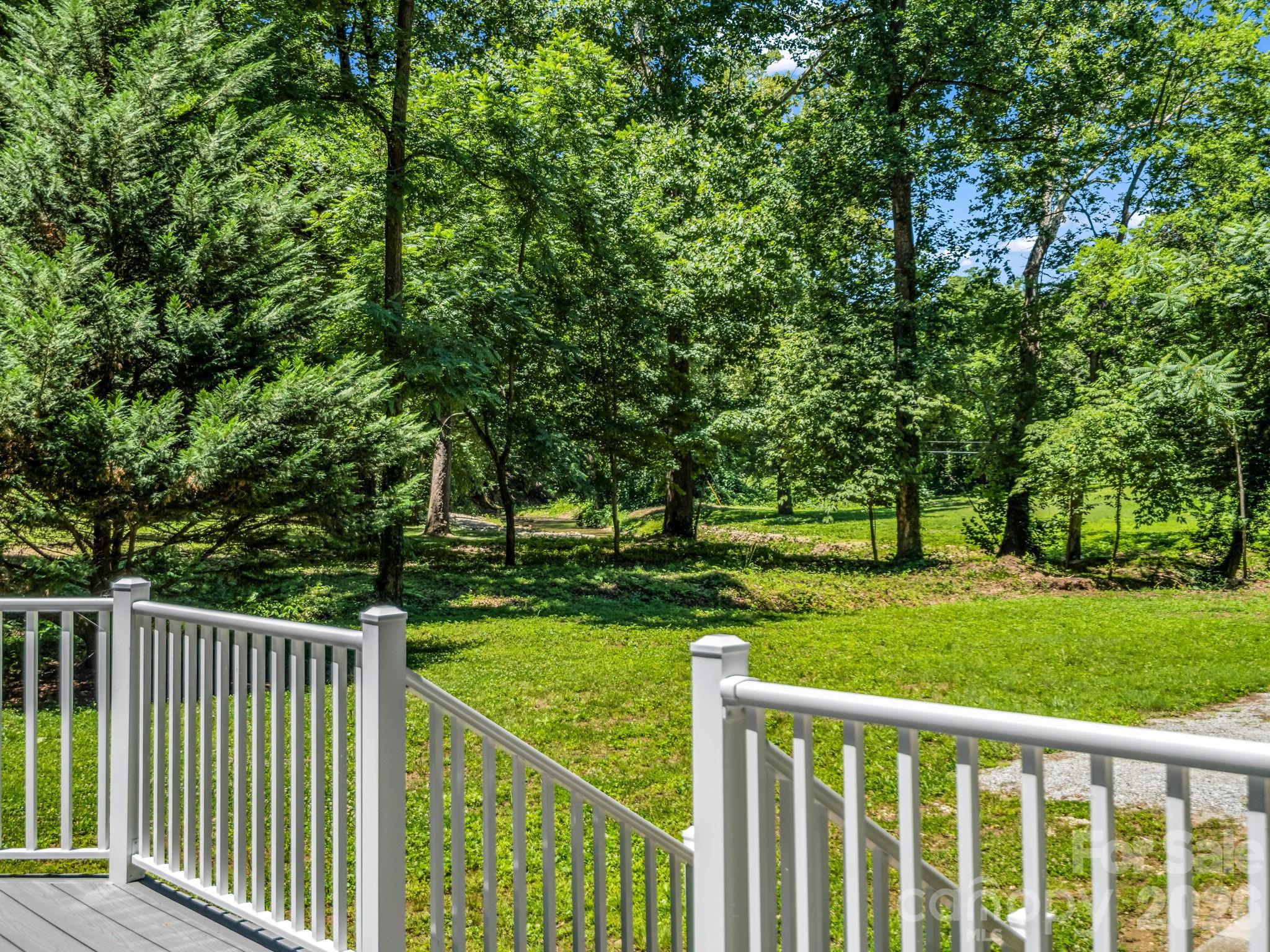 102 Little House Road Tryon, NC 28782 - Photo 8 of 43
