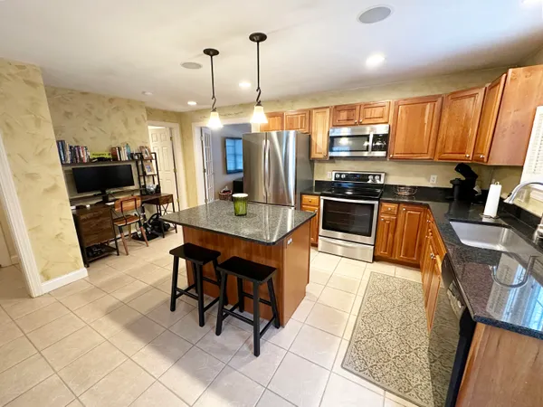 $515,000 | 8 Horseshoe Drive, Unit 8, Saco, ME 04072
