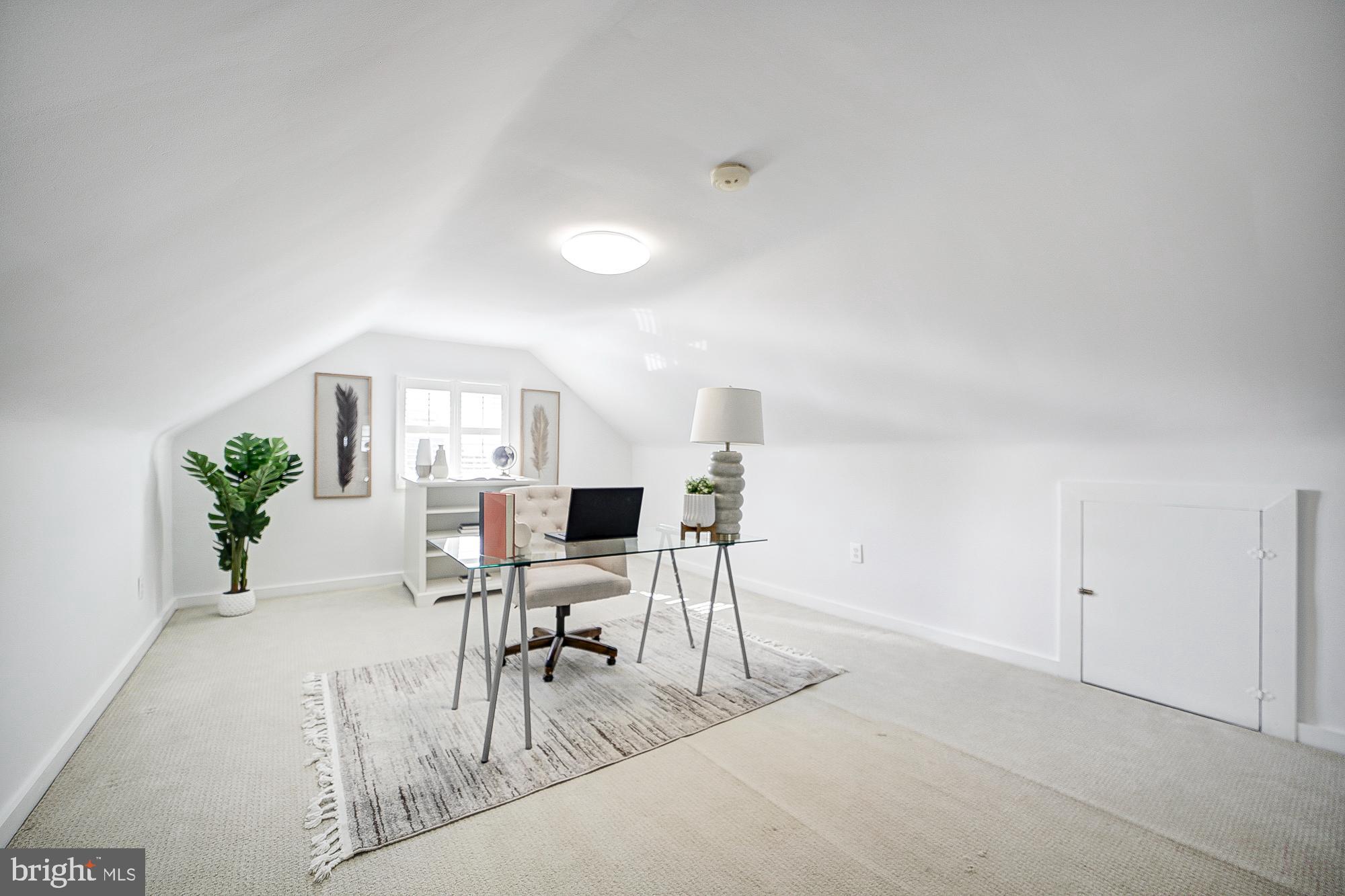 2045 North Brandywine Street Arlington, VA 22207 - Photo 20 of 32