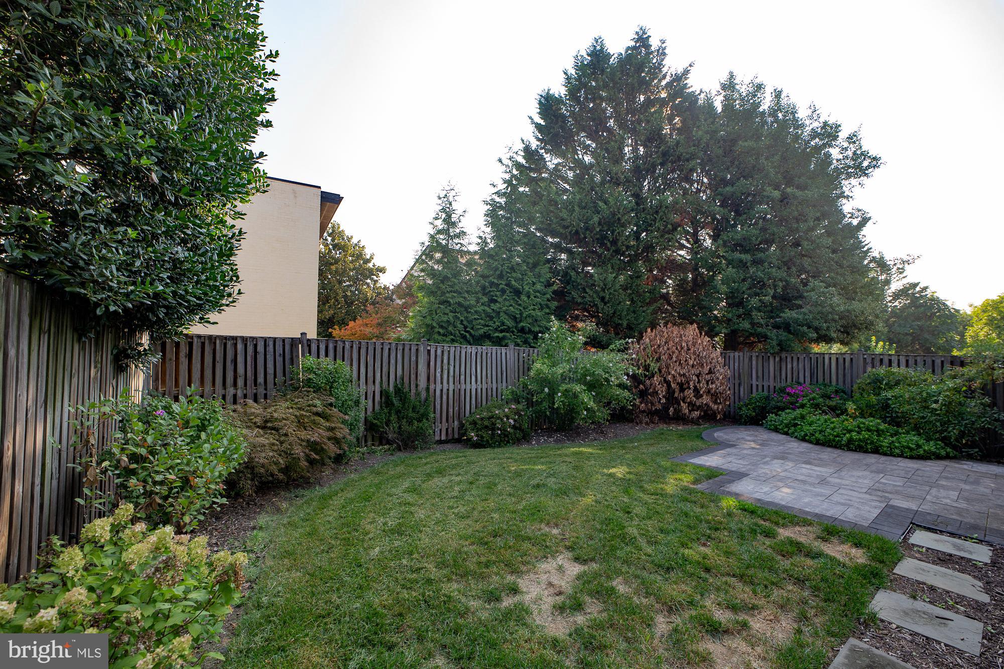 2045 North Brandywine Street Arlington, VA 22207 - Photo 27 of 32