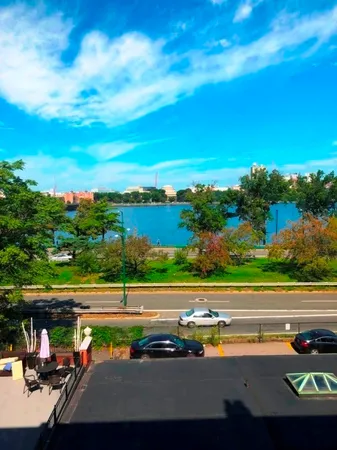 $3,200 | 470 Beacon Street, Unit 8, Boston, MA 02115