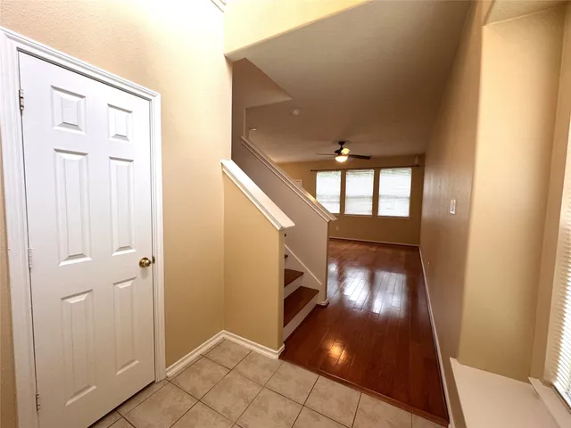 $1,800 | 213 Summerhaze Circle, The Woodlands, TX 77382