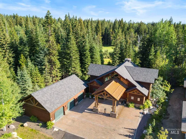 $2,268,000 | 1008 Penstemen Place, McCall, ID 83638