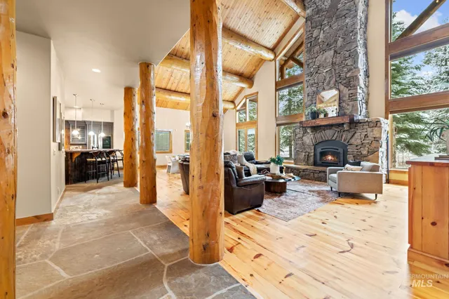$2,268,000 | 1008 Penstemen Place, McCall, ID 83638