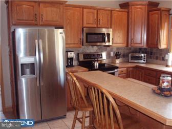 4044 Old Sentry Road Allentown, PA 18104 - Photo 8 of 12 Gallery Image 8