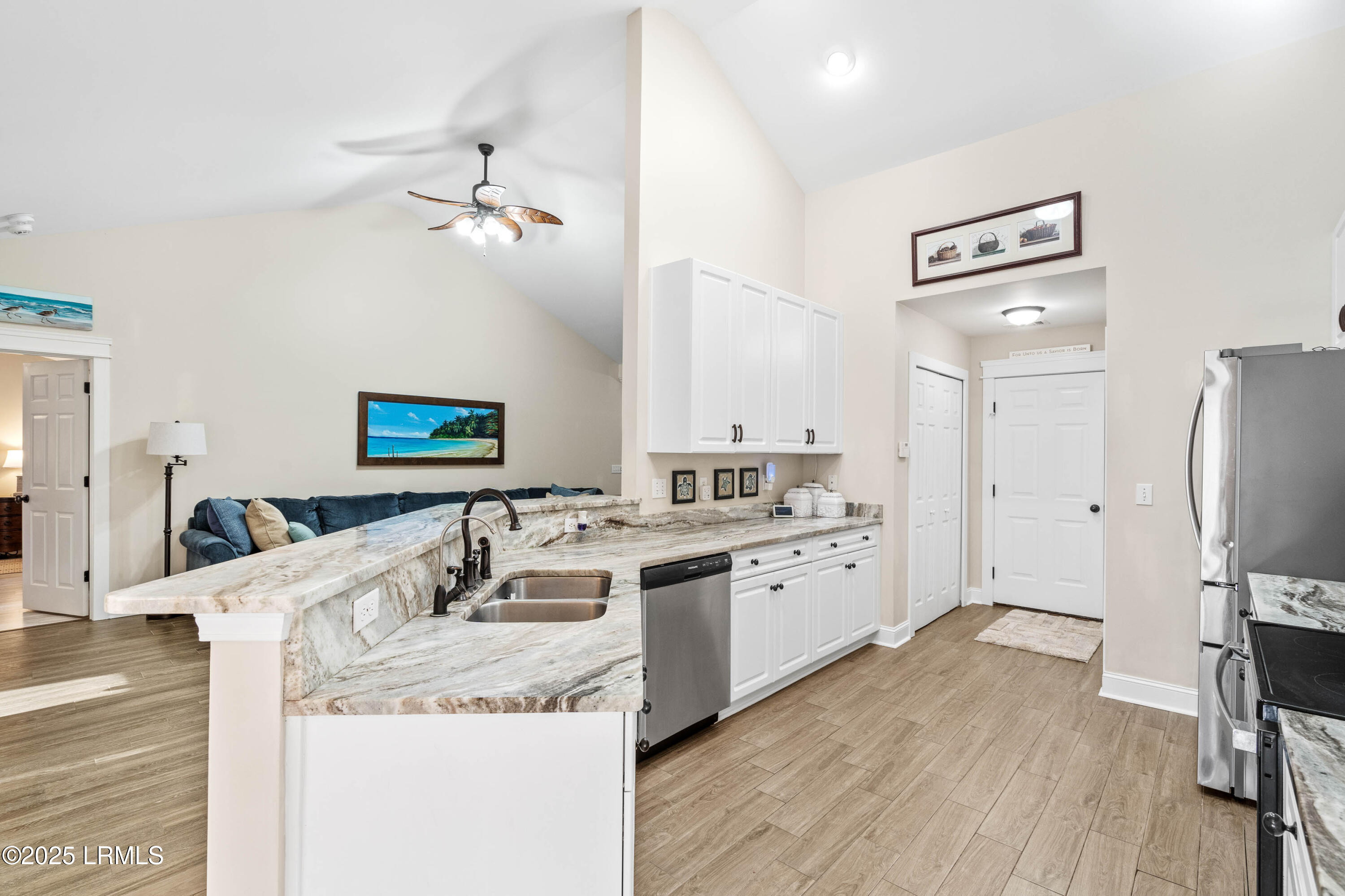 251 Hitching Post Crescent Bluffton, SC 29910 - Photo 10 of 31 251 Hitching Post-50