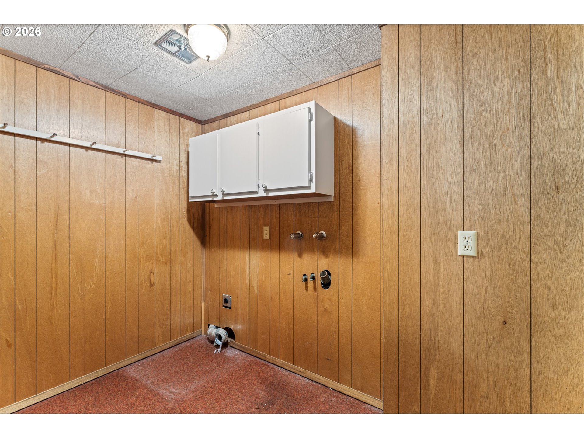 7455 Southwest Danielle Avenue Beaverton, OR 97008 - Photo 15 of 45