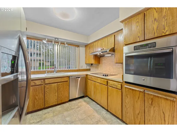 $629,900 | 7455 Southwest Danielle Avenue, Beaverton, OR 97008