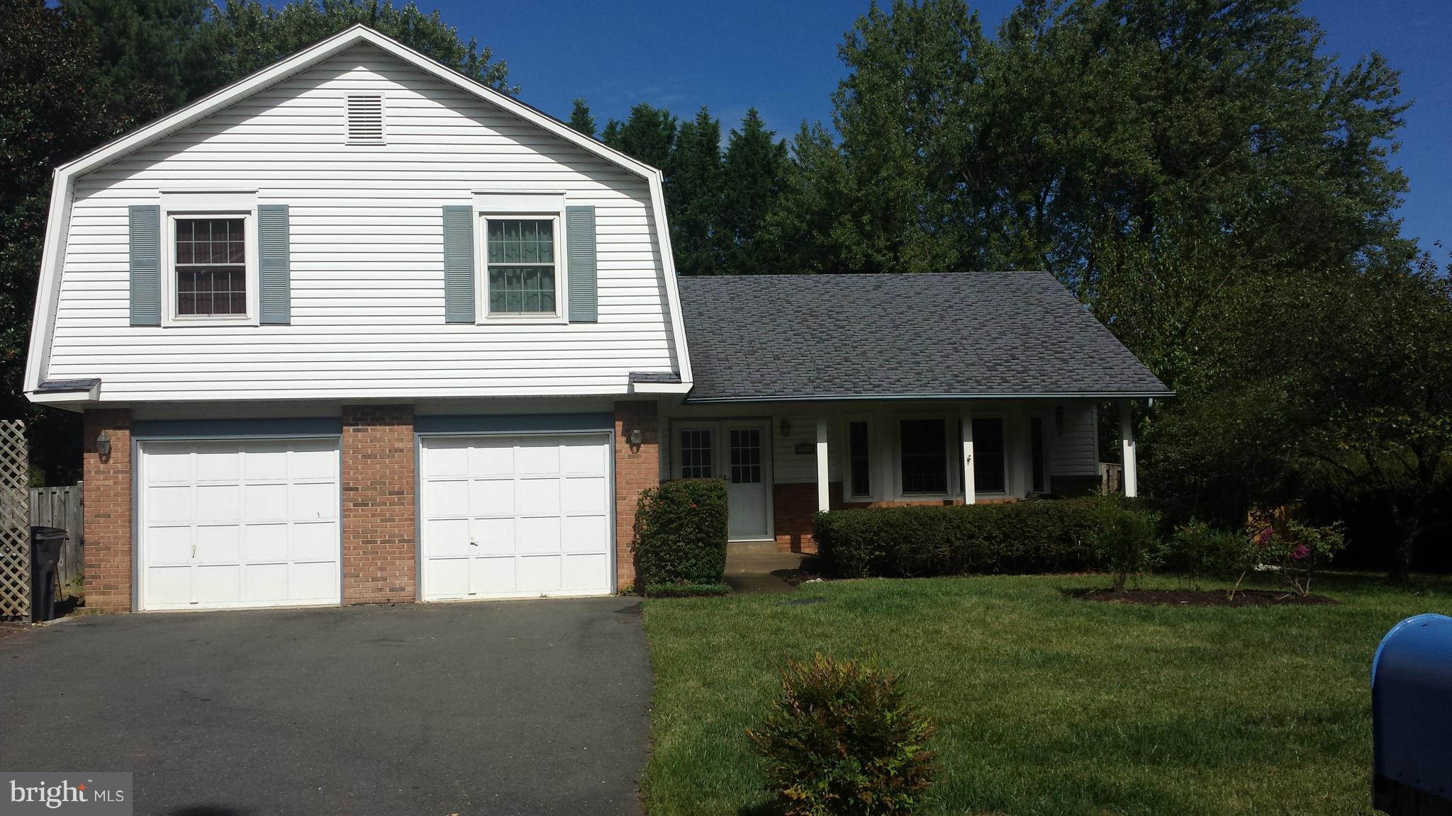 7132 Hamor Lane Springfield, VA 22153 - Photo 3 of 30 Exterior (Front)