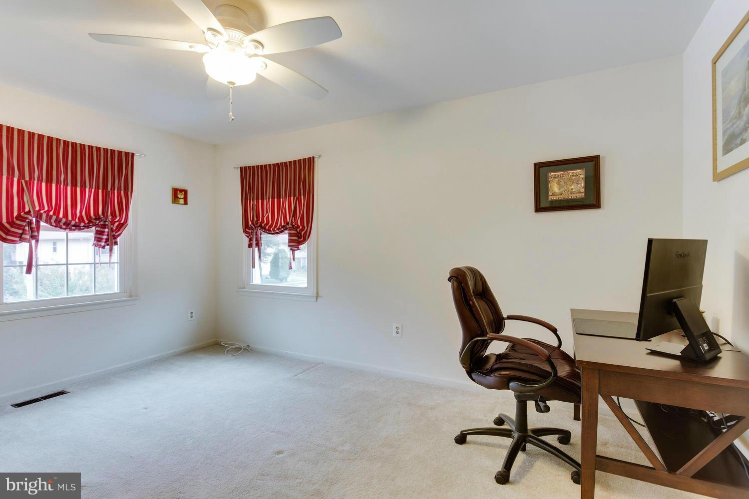 7132 Hamor Lane Springfield, VA 22153 - Photo 22 of 30 Bedroom
