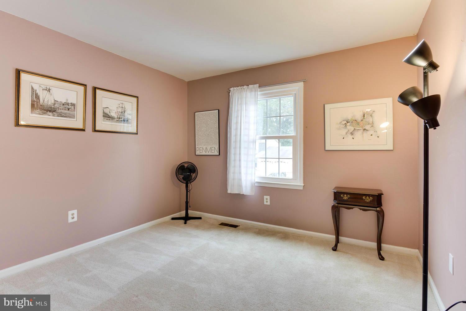7132 Hamor Lane Springfield, VA 22153 - Photo 24 of 30 Bedroom