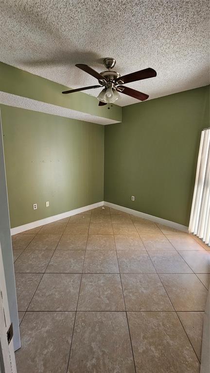 6960 Southwest 39th Street, Unit E101 Davie, FL 33314 - Photo 6 of 15