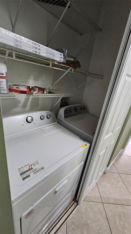 6960 Southwest 39th Street, Unit E101 Davie, FL 33314 - Photo 7 of 15